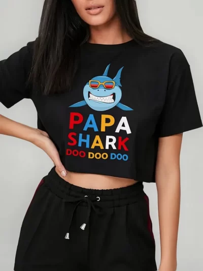 Remera Crop Papa Tiburon Dad Shark Drs